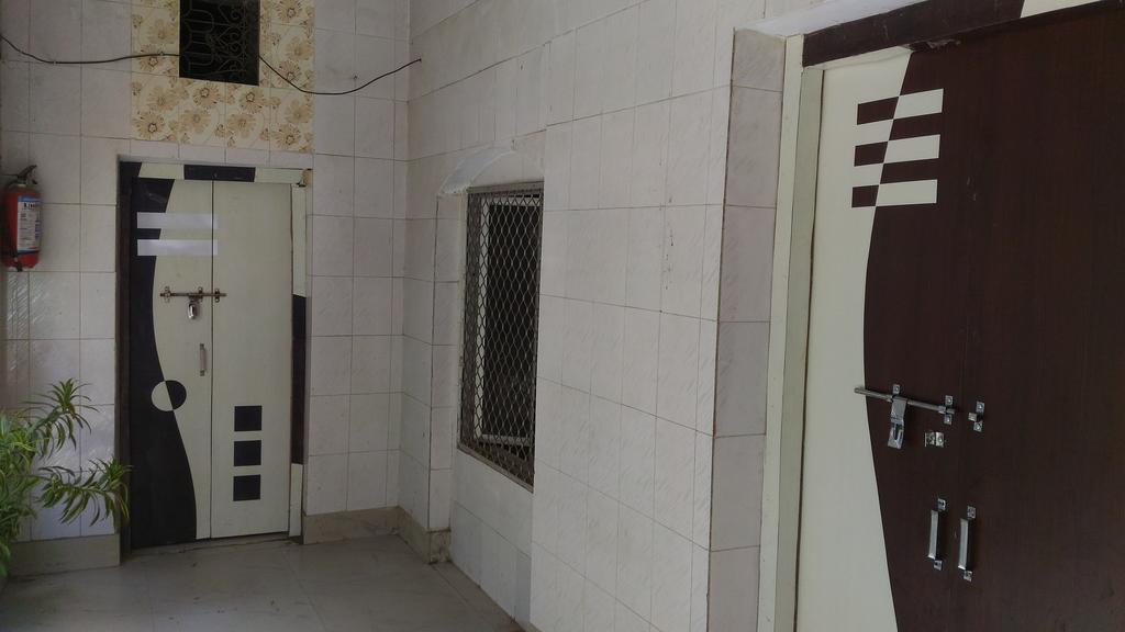 Goldy Guest House Varanasi Dış mekan fotoğraf