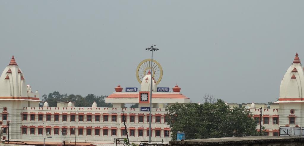 Goldy Guest House Varanasi Dış mekan fotoğraf